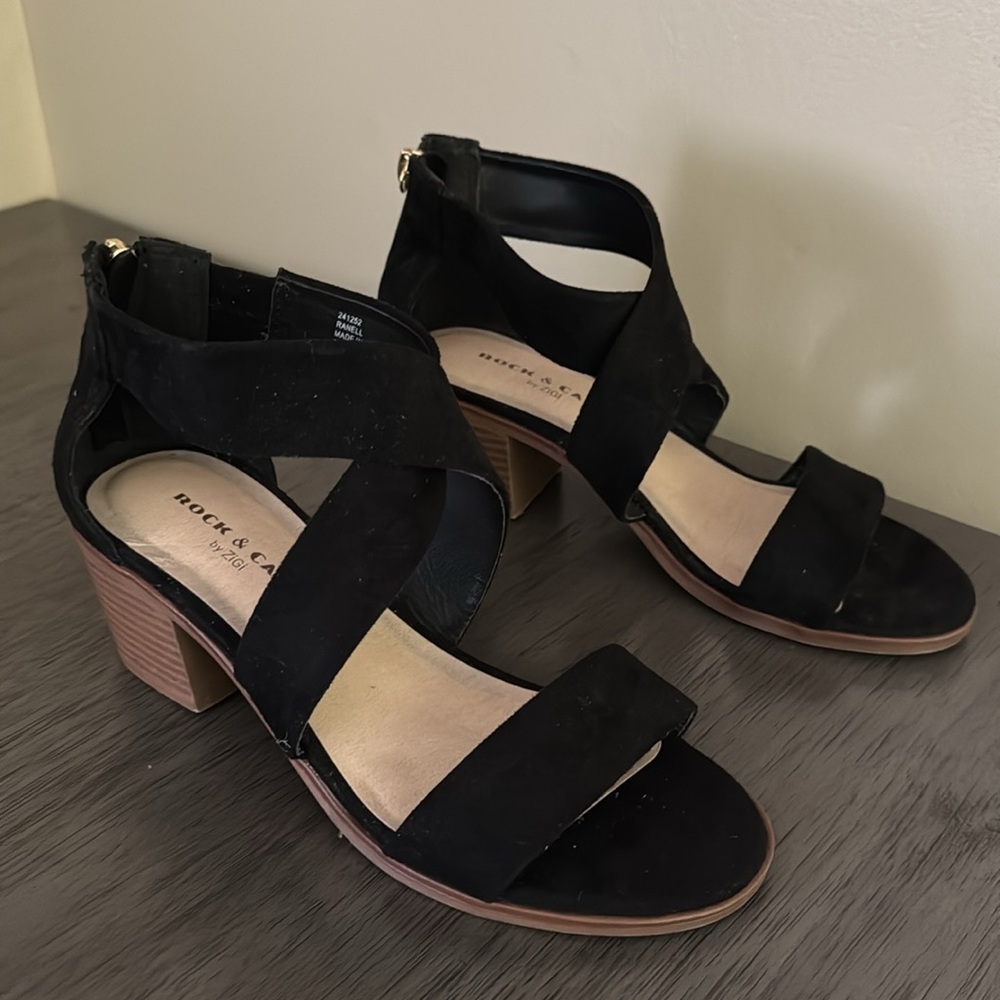 Rock & Candy by Zigi faux Suede Ranell Women's Black Sandal Block Heels Sz 7.5